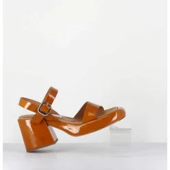 Sandales A Plateforme En Cuir Vernis Camel - Beverly Camel Sandals