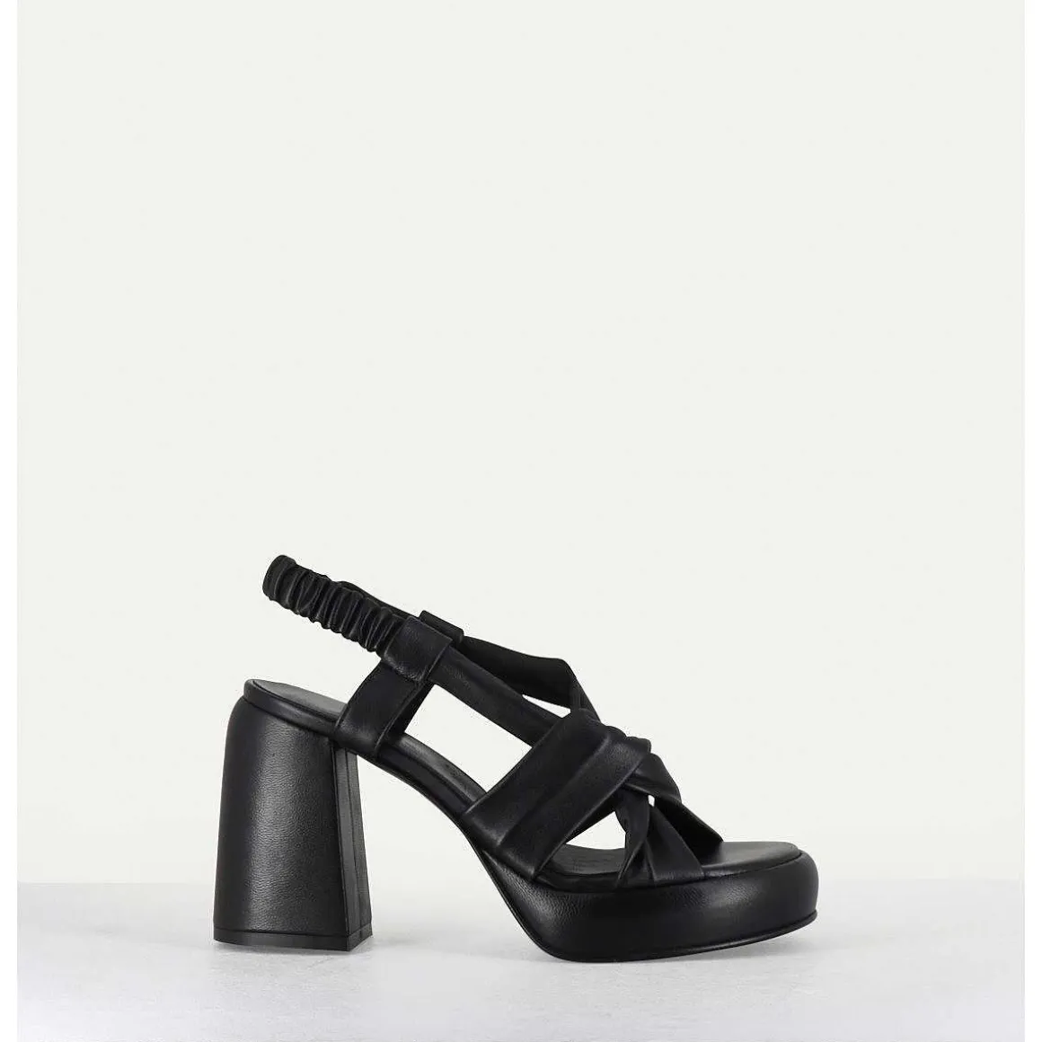Sandales A Plateforme En Cuire Souple Noir - Aura Cloe Nero