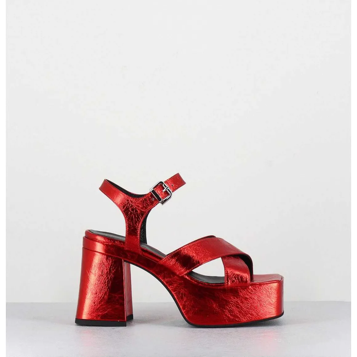 Sandales A Plateforme En Cuir Metallise Froisse Rouge - Ameri Rosso