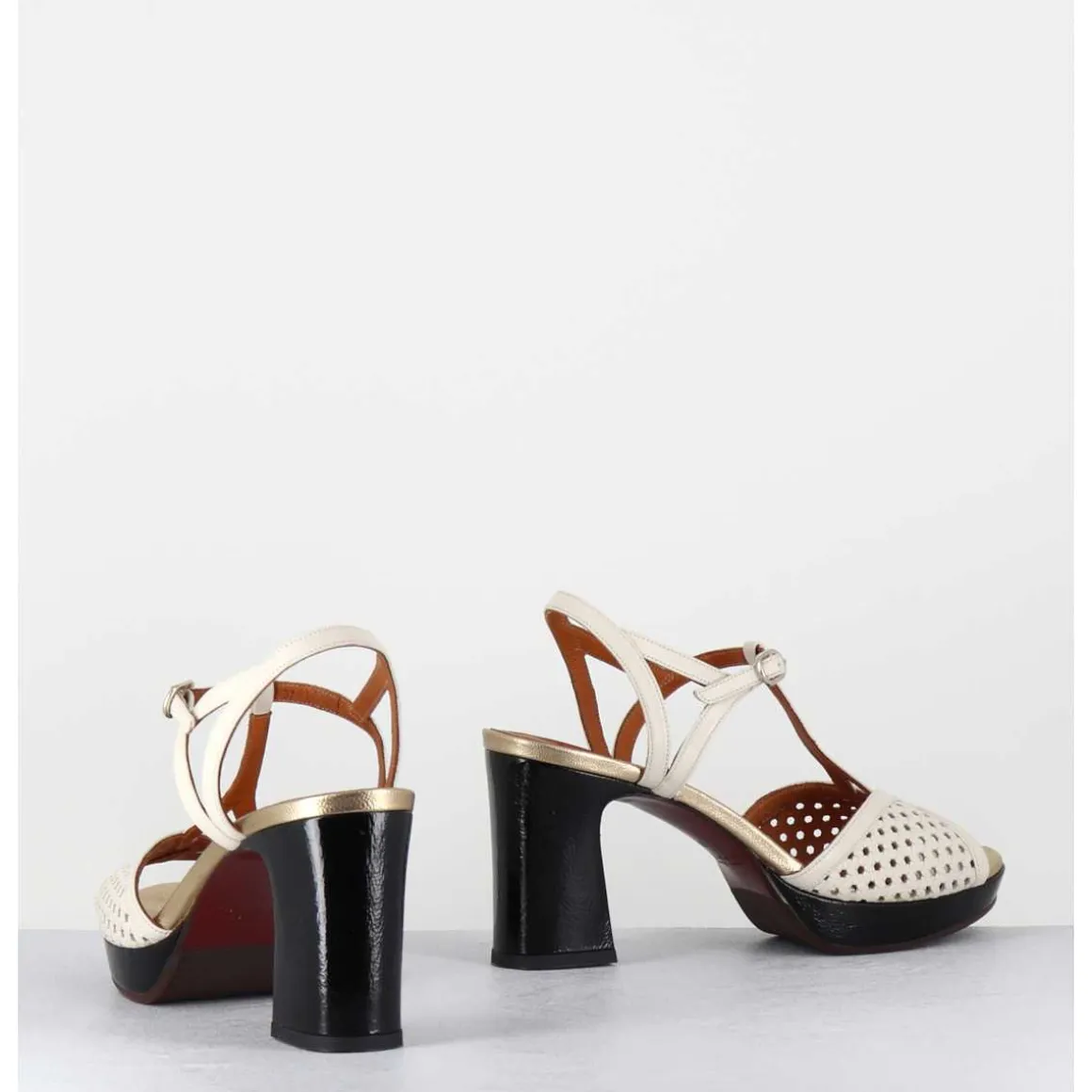 Sandales A Talon En Cuir Ajoure Creme & Vernis Noir- - Kegy Softy Leche