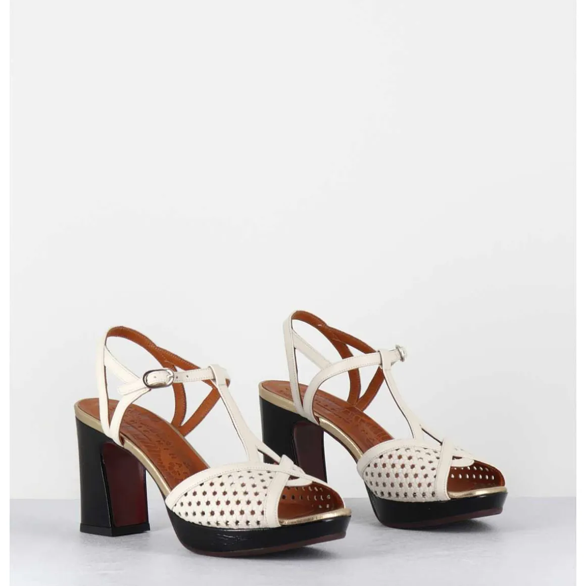 Sandales A Talon En Cuir Ajoure Creme & Vernis Noir- - Kegy Softy Leche