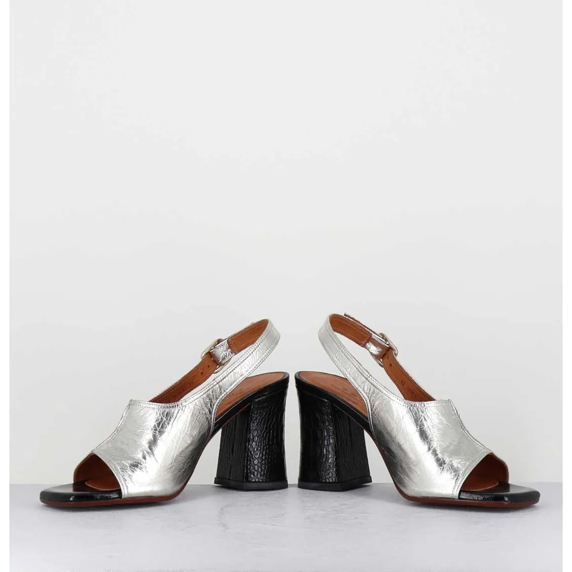 Sandales A Talon 70S Cuir Argent & Noir - Pendal44 Porsche Silver