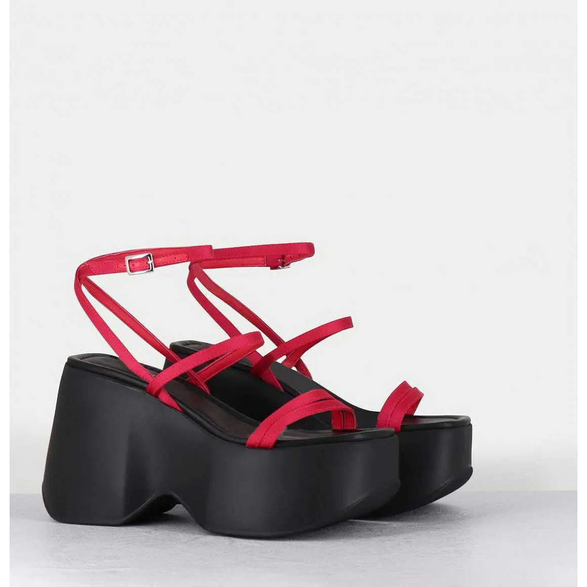 Sandales Compensees Cuir Noir & Satin Fuchsia - 1C6756D Travel Red