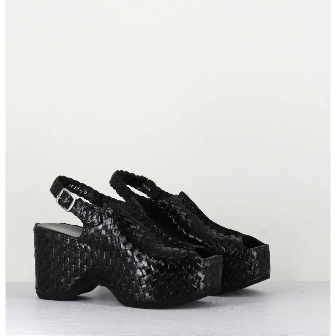 Sandales Compensees En Cuir Noir Tresse - Posi23 Black