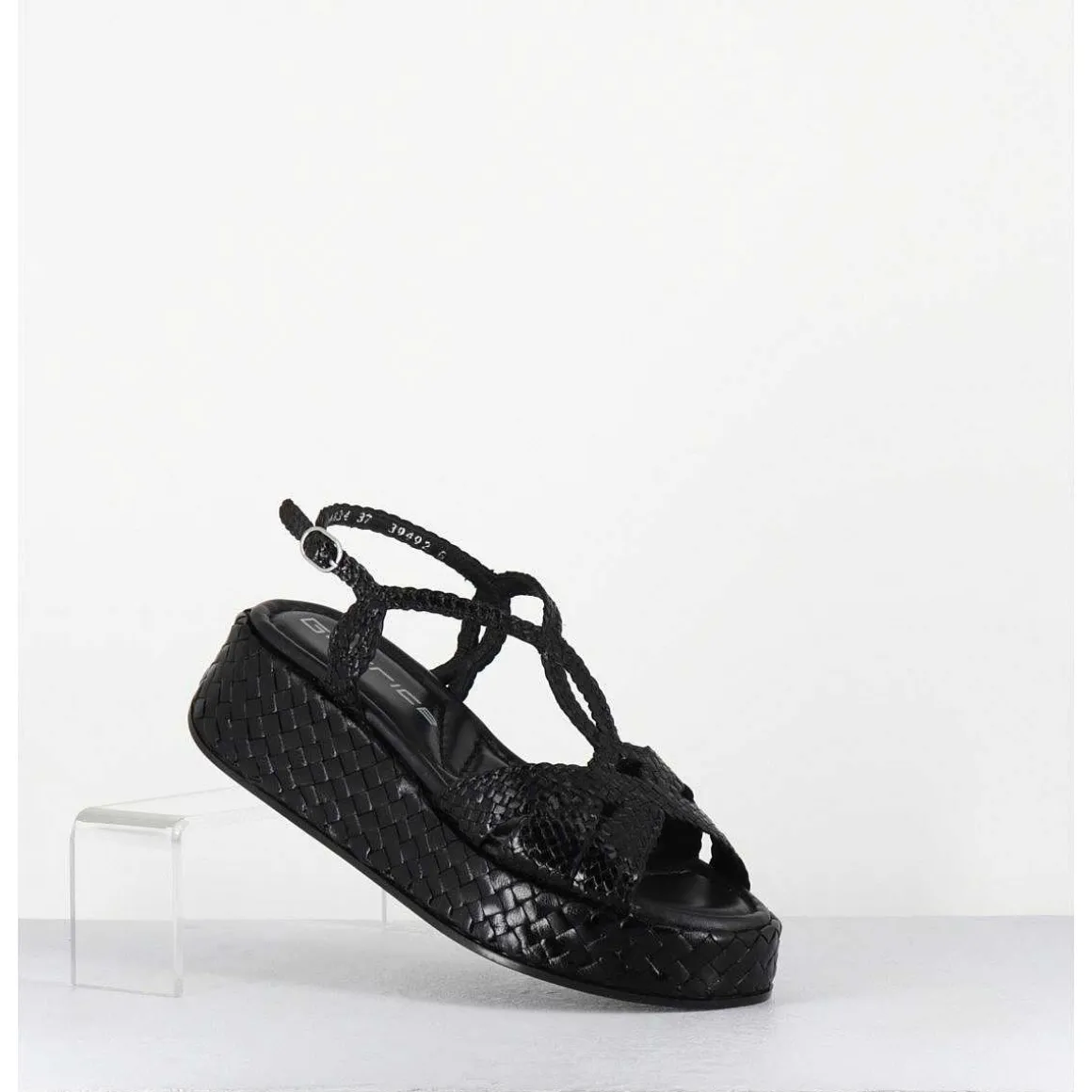 Sandales Compensees En Cuir Tresse Noir - Kati24 Nero
