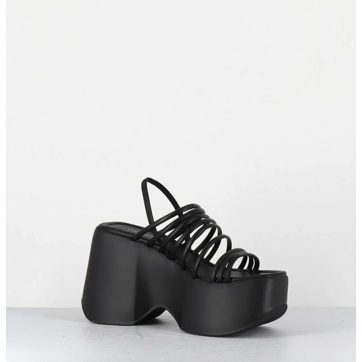 Sandales Compensees Multi-Brides En Cuir Noir - 1C6758D Travel Black