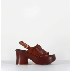 Sandales En Cuir Marron A Plateforme Japonisante Entre-Doigt - 5355 Vacchet Cotto