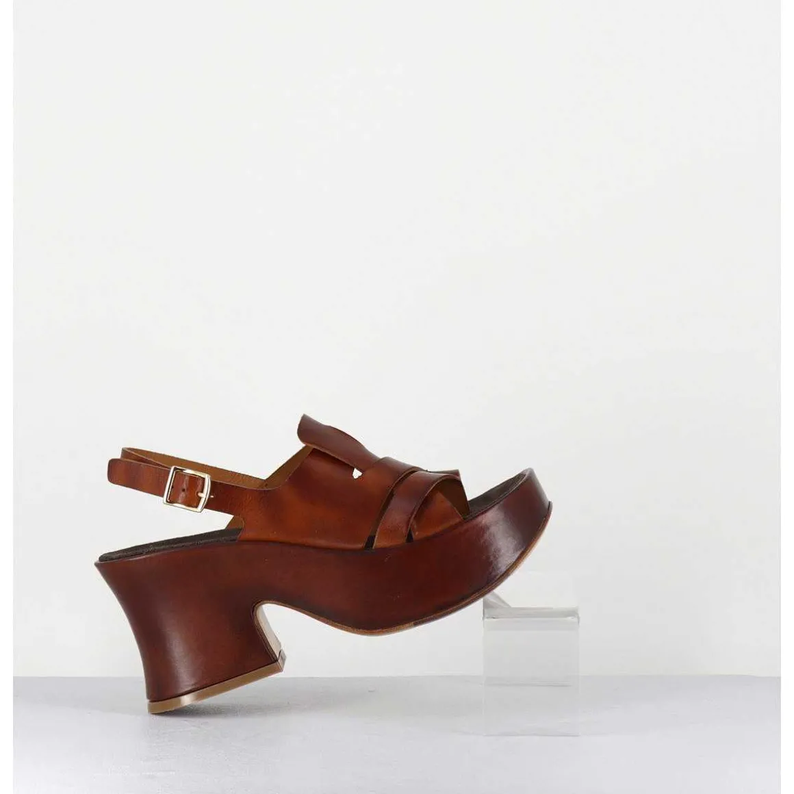 Sandales En Cuir Marron A Plateforme Japonisante Entre-Doigt - 5355 Vacchet Cotto