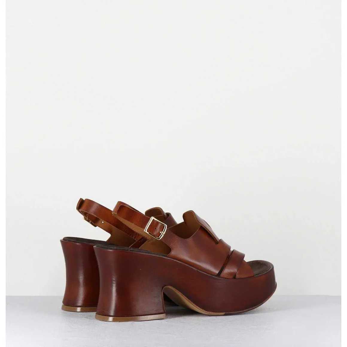 Sandales En Cuir Marron A Plateforme Japonisante Entre-Doigt - 5355 Vacchet Cotto