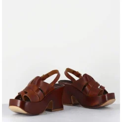 Sandales En Cuir Marron A Plateforme Japonisante Entre-Doigt - 5355 Vacchet Cotto