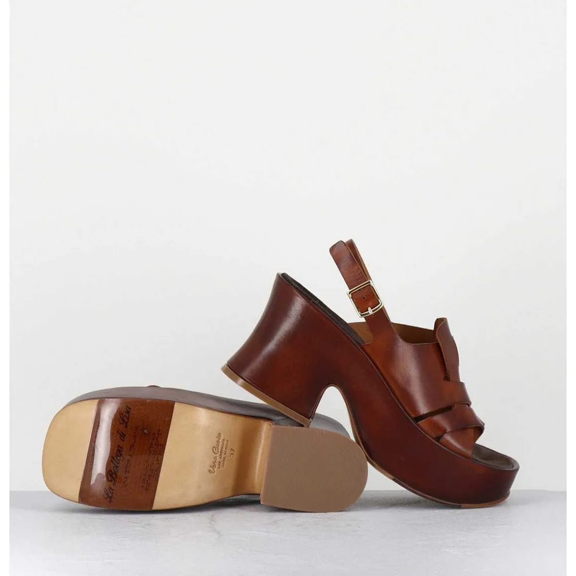 Sandales En Cuir Marron A Plateforme Japonisante Entre-Doigt - 5355 Vacchet Cotto