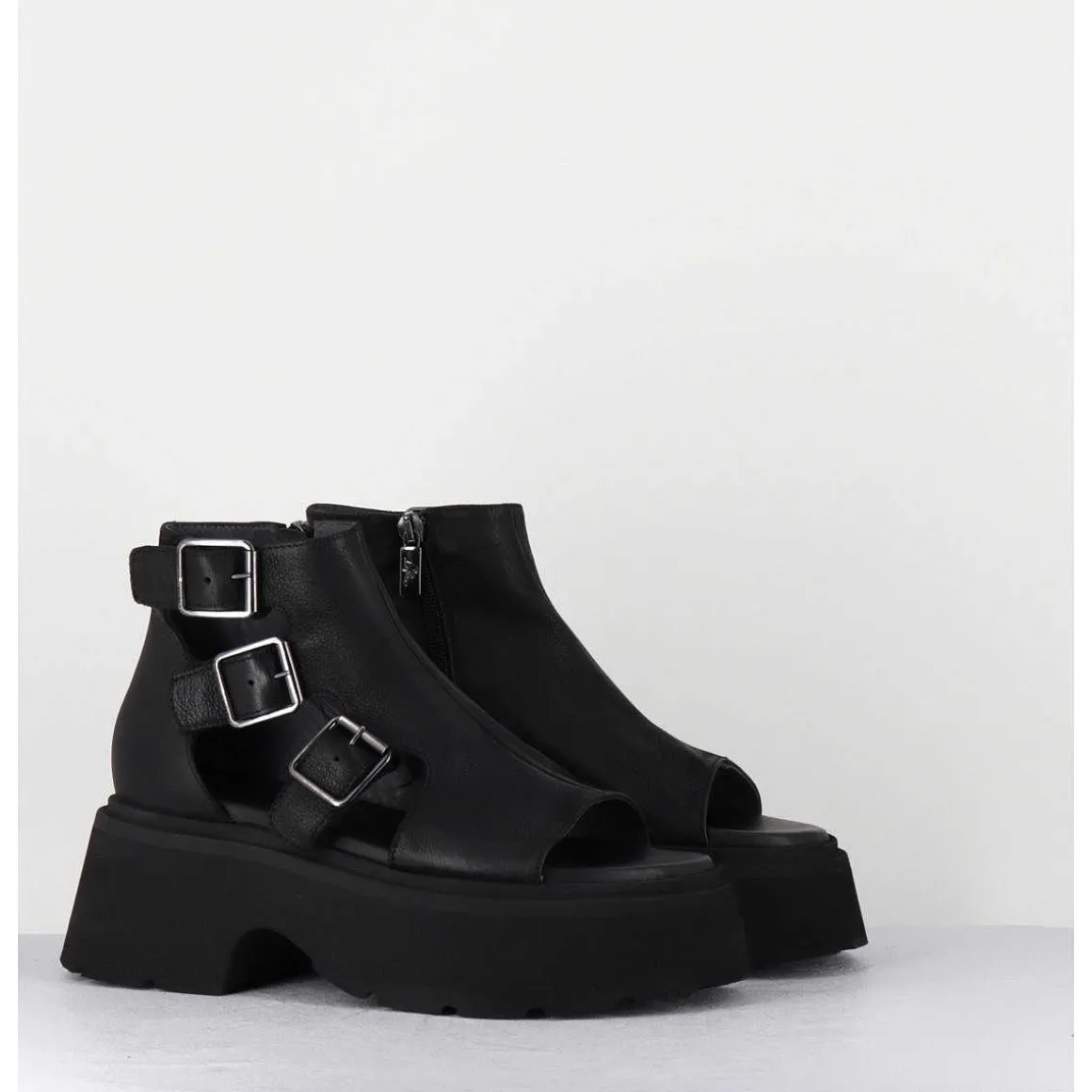 Sandales En Cuir Noir Semelle Epaisse Legere - 3460 Gas Nero