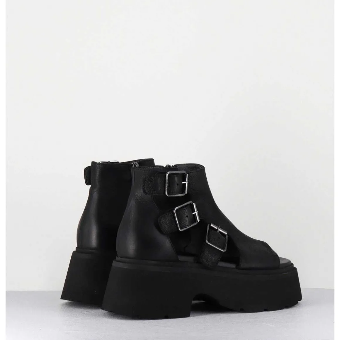 Sandales En Cuir Noir Semelle Epaisse Legere - 3460 Gas Nero