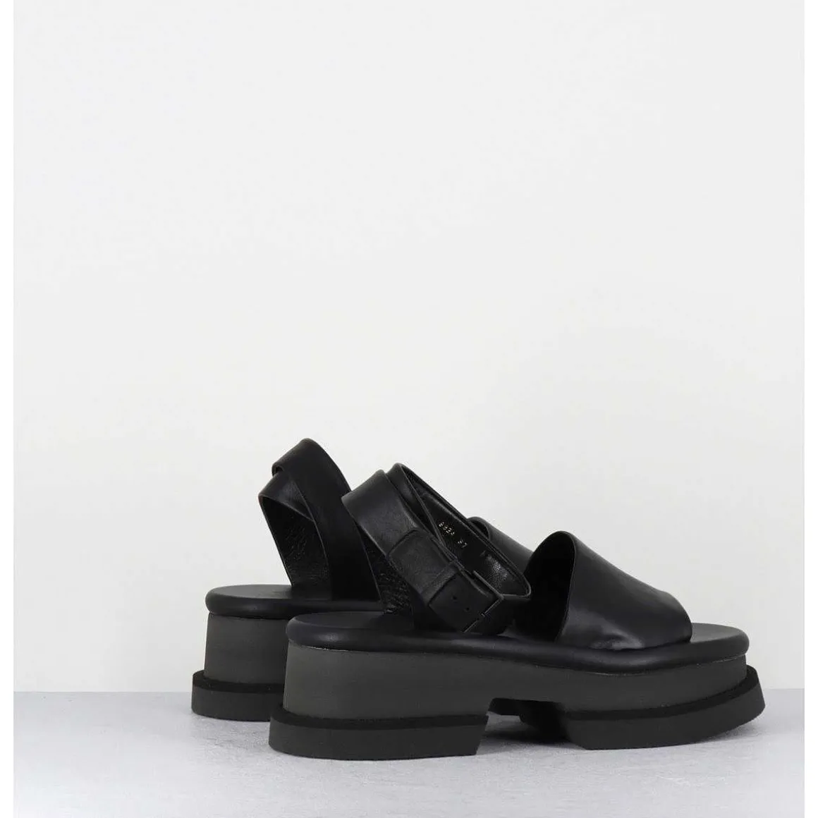 Sandales En Cuir Noir Semelle Bloc Legere - Filate Noir
