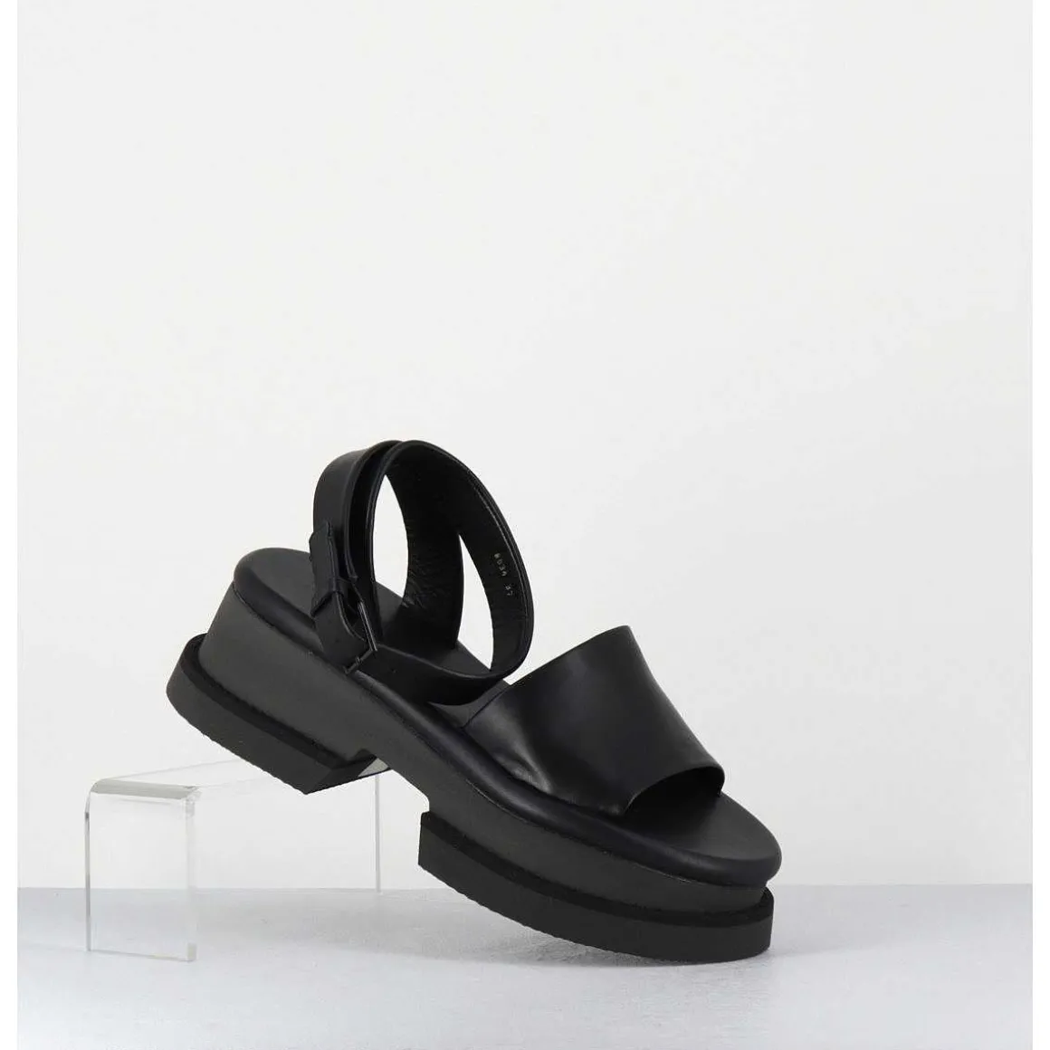 Sandales En Cuir Noir Semelle Bloc Legere - Filate Noir