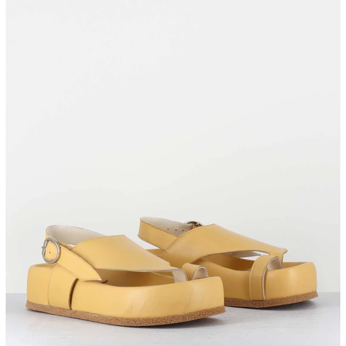 Sandales Entre-Doigts Semelle Epaisse En Cuir Jaune - Gaviv2 Buffy Senape