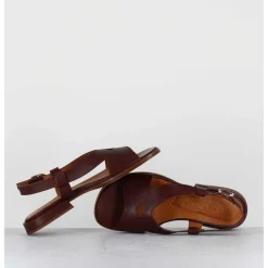 Sandales Plates En Cuir Marron - Wenta Pitbul Terra