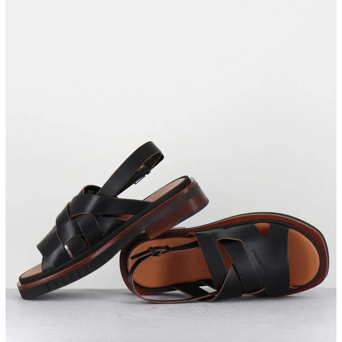 Sandales Plates En Cuir Noir - Alaris Sport Noir