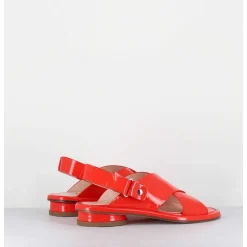Sandales Plates En Cuir Rouge - Alison Criss Tangerine