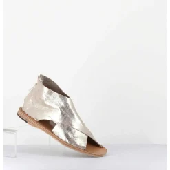 Sandales Plates En Cuir Souple Or Clair - Itaca006 Max Platino
