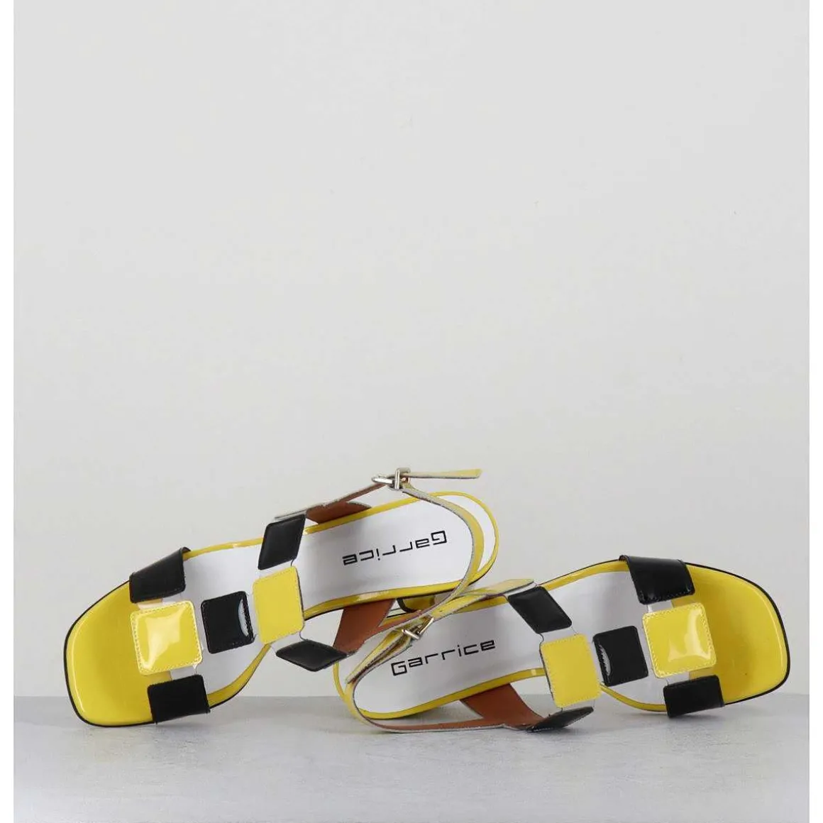 Sandales 60S Bout Carre En Cuir Vernis Jaune & Noir - Lefai Yellow Black
