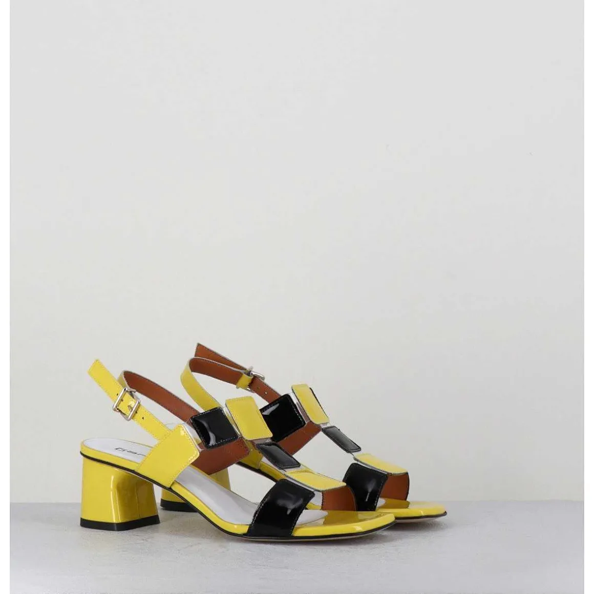 Sandales 60S Bout Carre En Cuir Vernis Jaune & Noir - Lefai Yellow Black