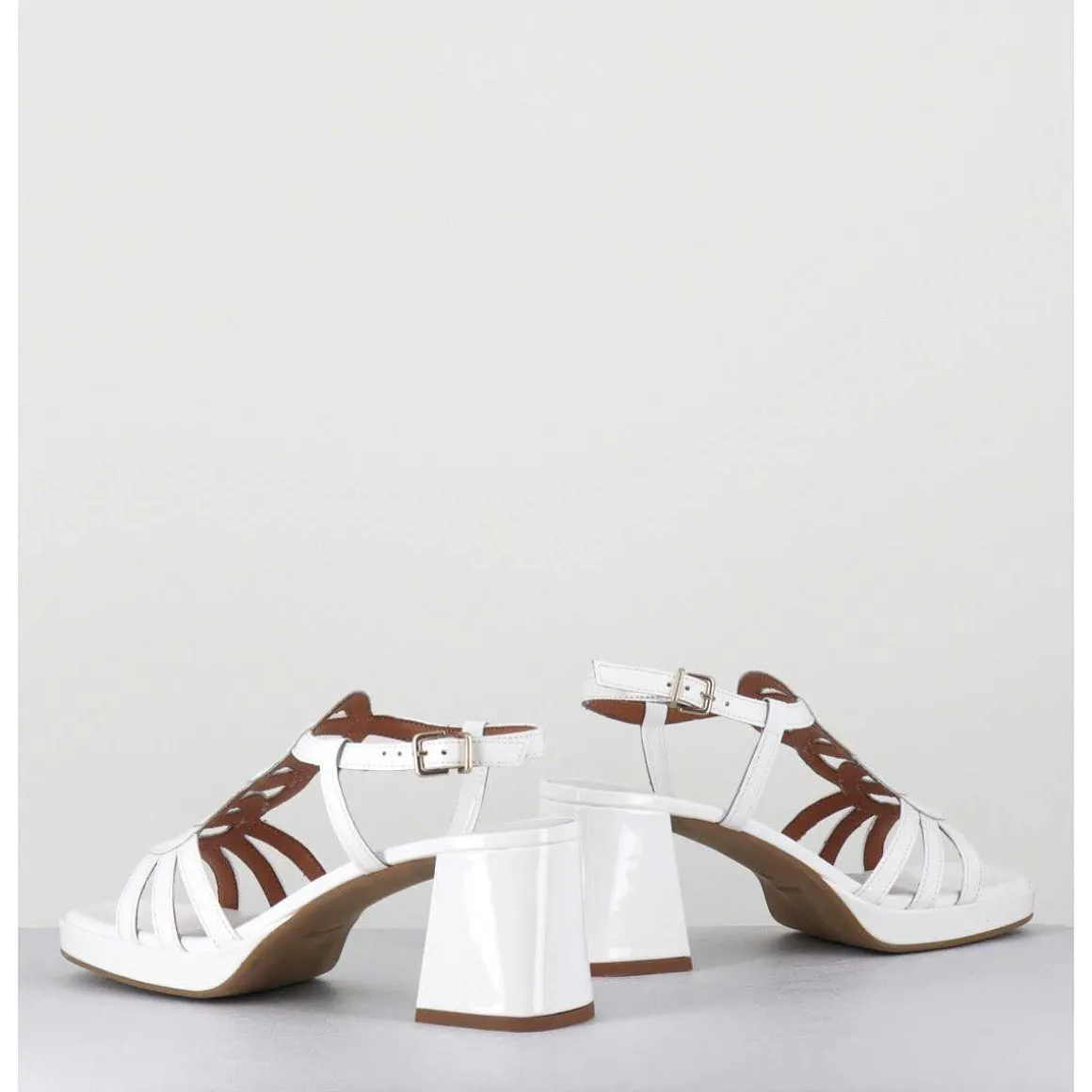 Sandales 70S En Cuir Vernis Blanc - Taga Vernice Bianco