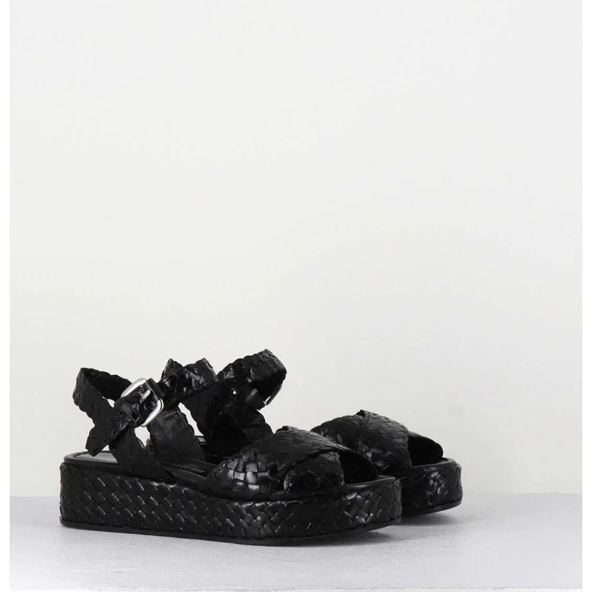 Sandales Semelle Epaisse En Cuir Tresse Noir - Vero24 Nero