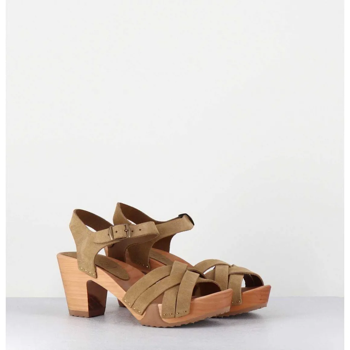 Sandales-Sabots A Talon Leger En Daim Camel - 236-109 Daim Tan