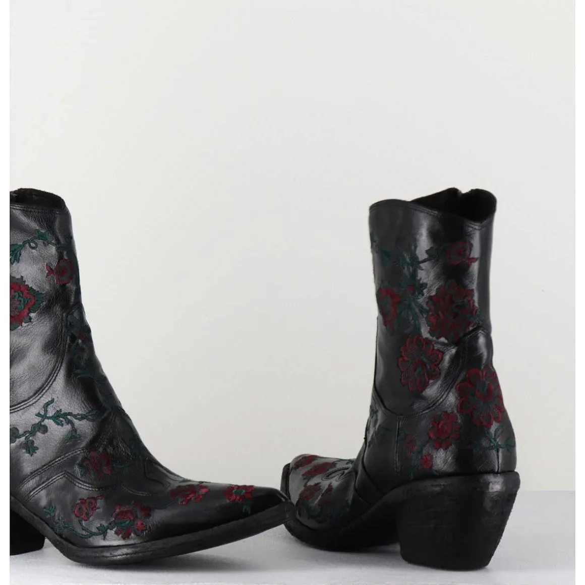 Santiags Cuir Noir Broderies Fleurs - 3843 Ignis Nero