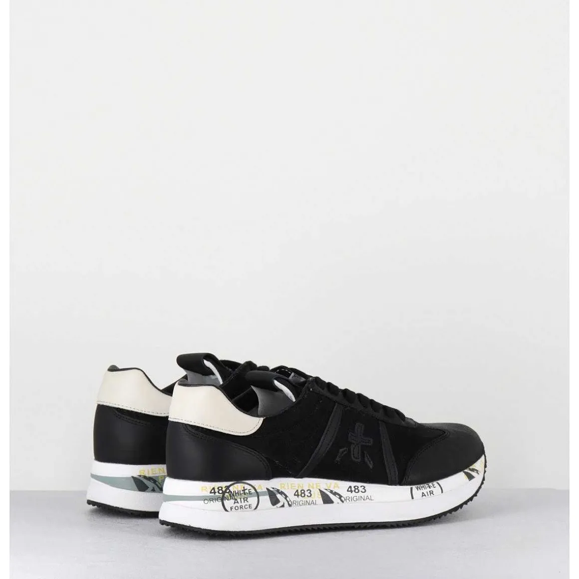 Sneakers Double Semelle En Cuir & Toile Noirs - Conny 4821