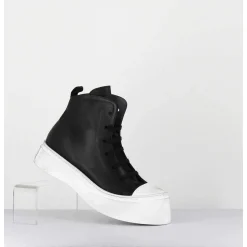 Sneakers En Cuir Huile Noir & Semelle Blanc Destructuree - 3543 Gas Nero