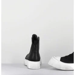Sneakers En Cuir Huile Noir & Semelle Blanc Destructuree - 3543 Gas Nero