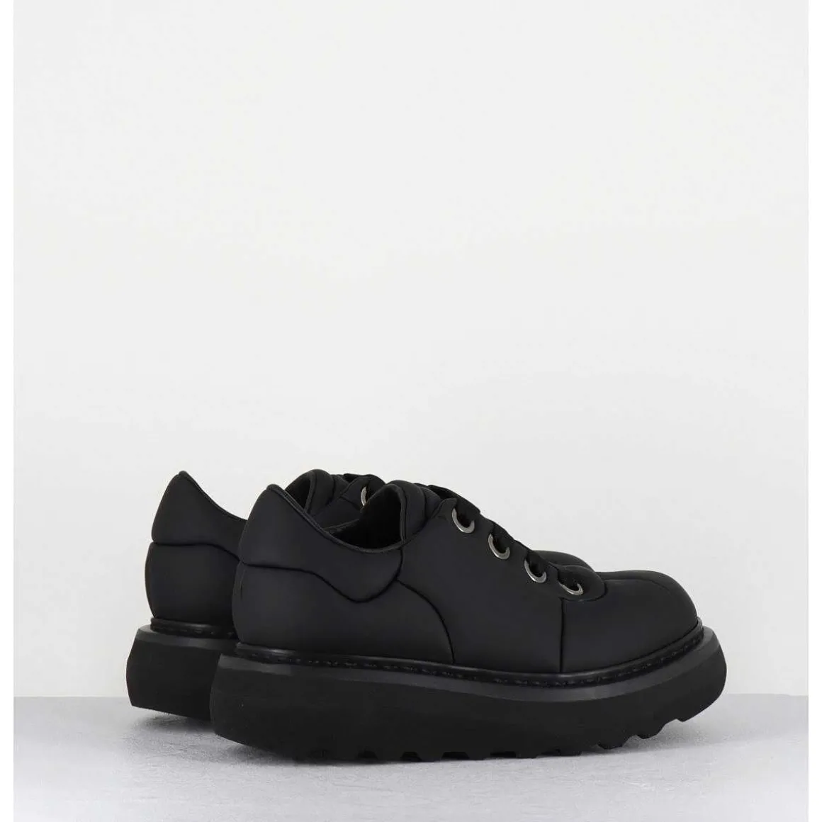 Sneakers En Cuir Noir Semelle Epaisse - M6610 Custo Nero