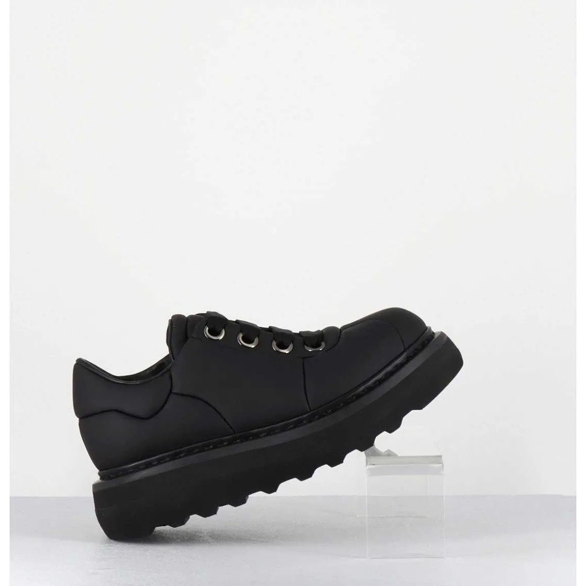 Sneakers En Cuir Noir Semelle Epaisse - M6610 Custo Nero